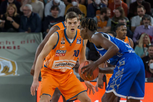 巴塞罗那头 巴塞罗那头