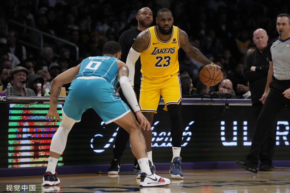 定着整场比 定着整场比